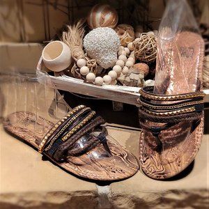 NWOT Muk Luks Brown/Rose Gold Strappy Slip-On Sandals (Womens Size 10)